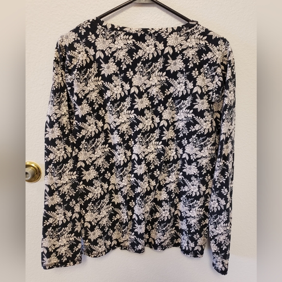 Liz Claiborne Blouse Size XL - Picture 2 of 5